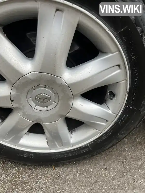 Renault Laguna 2009, фото з оголошення 2 з 21, VIN VF1BT0A0641782078