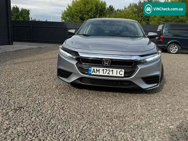 Honda Insight 2018, фото з оголошення 2 з 20, VIN 19XZE4F57KE005421