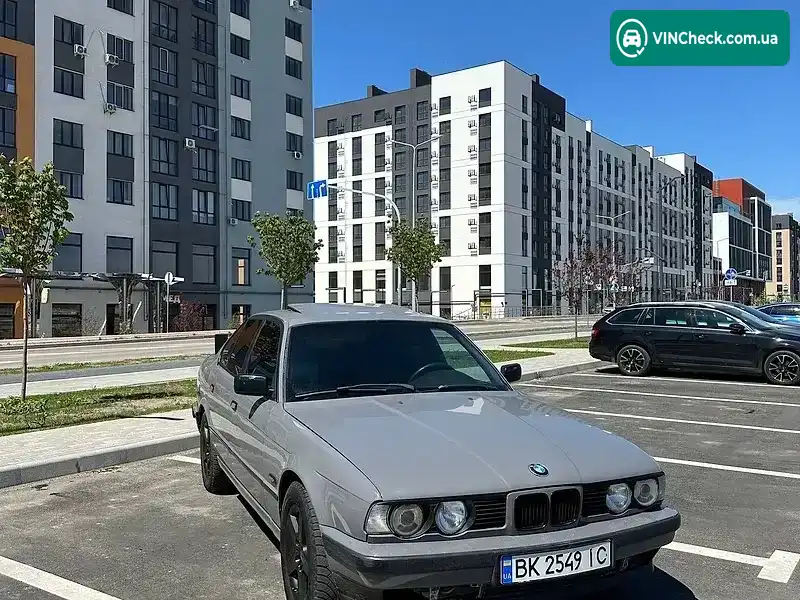 BMW 5 Series 1990, фото з оголошення 2 з 11, VIN WBAHB11010BB46851