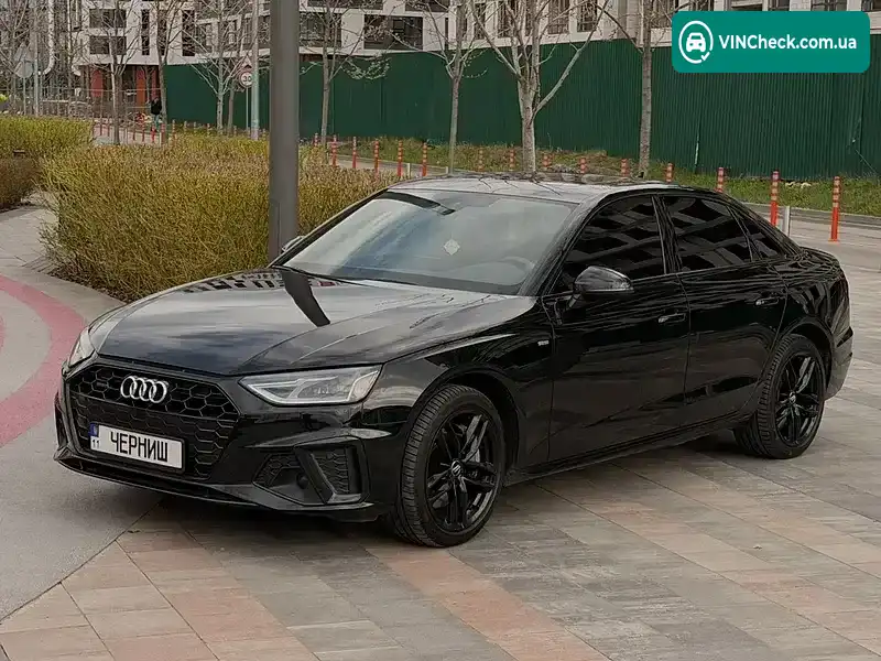 Audi A4 2019, фото з оголошення 2 з 20, VIN WAUDNAF47LN005011