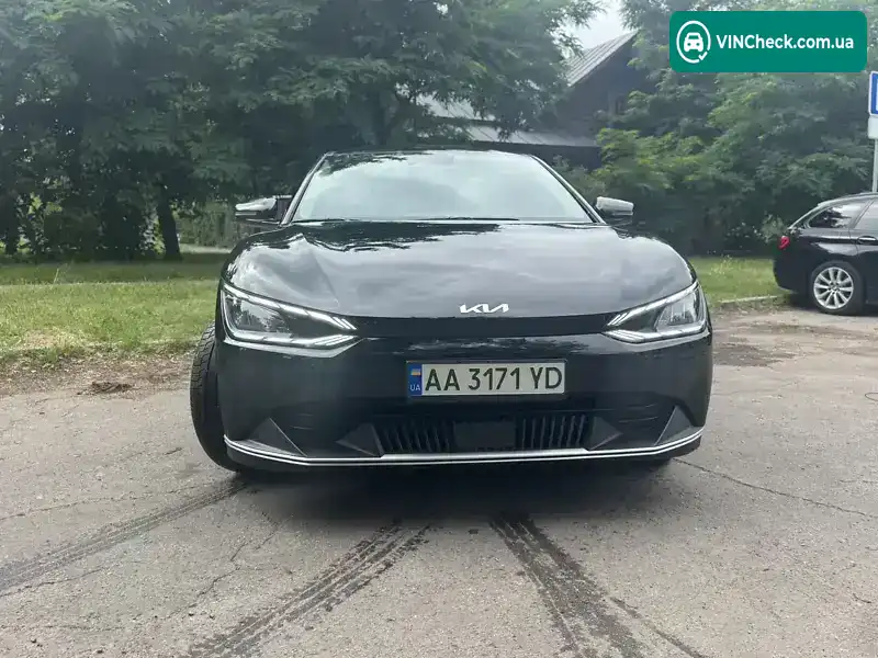 Kia EV6 2022, фото з оголошення 2 з 21, VIN KNAC381AFN5032273
