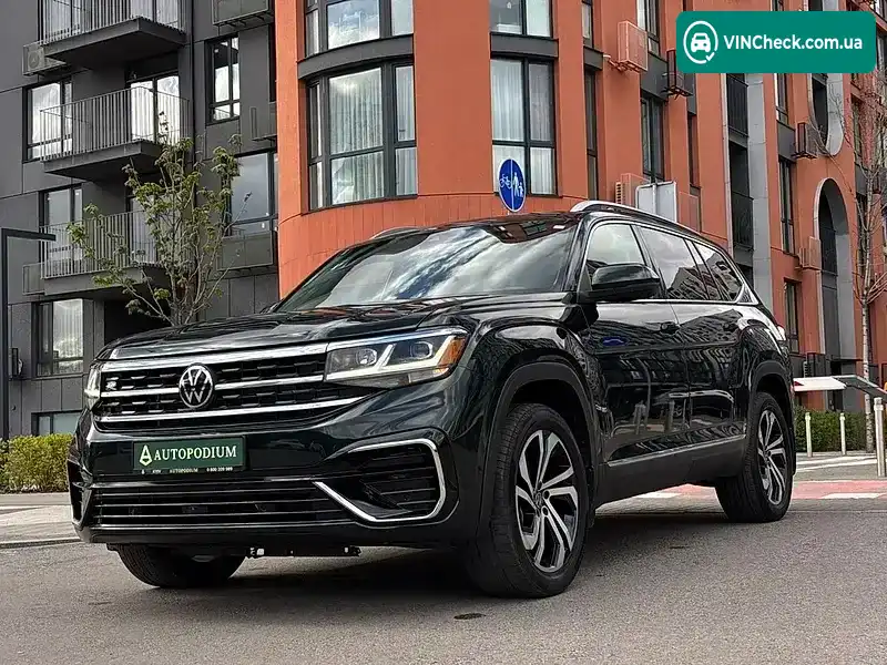 Volkswagen Atlas 2021, фото з оголошення 2 з 21, VIN 1V2TR2CA1MC590277