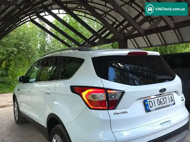 Ford Kuga 2019, фото з оголошення 1 з 20, VIN WF0AXXWPMAKY69268