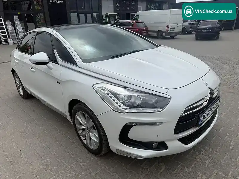 Citroen DS5 2014, фото з оголошення 1 з 15, VIN VF7KFRHC8ES510003