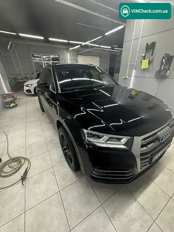 Audi Q5 2017, фото з оголошення 1 з 10, VIN WA1FNAFY4J2101783