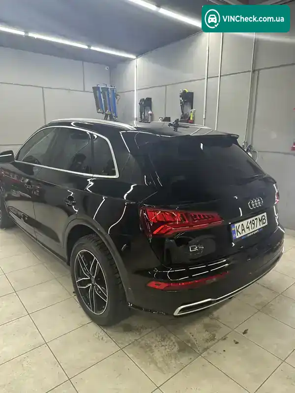 Audi Q5 2017, фото з оголошення 2 з 10, VIN WA1FNAFY4J2101783