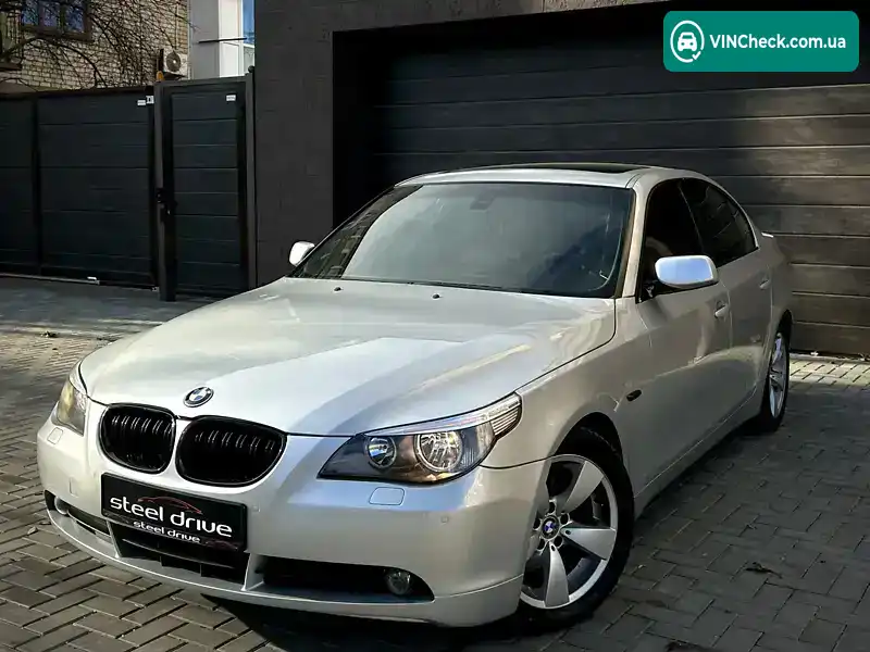 BMW 5 Series 2003, фото з оголошення 1 з 18, VIN WBANA31000B160903