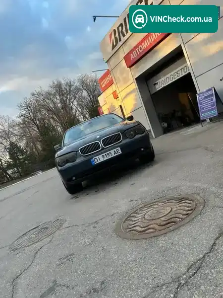 BMW 7 Series 2002, фото з оголошення 1 з 8, VIN WBAGL41080DL93960