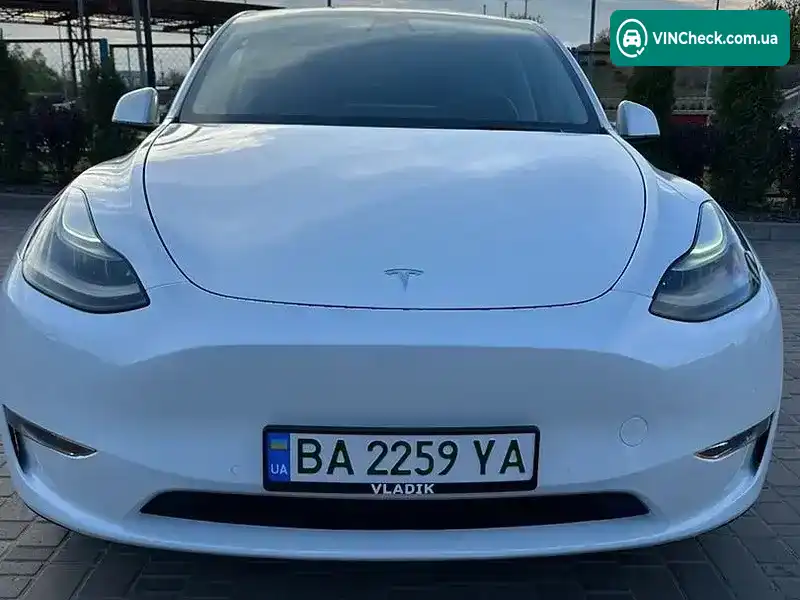 Tesla Model Y 2022, фото з оголошення 1 з 18, VIN 7SAYGAEE1NF559805