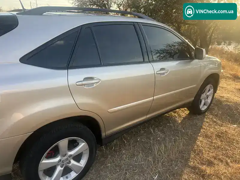 Lexus RX 2006, фото з оголошення 2 з 20, VIN 2T2HK31U17C005672