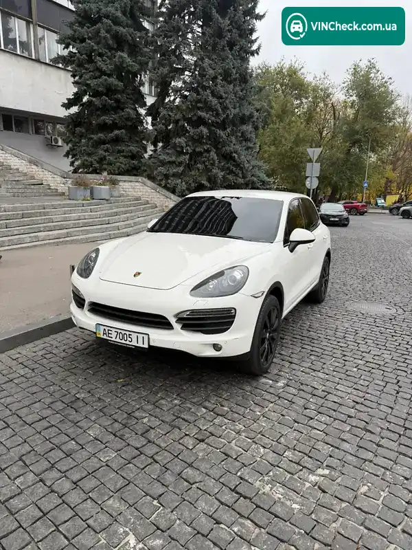 Porsche Cayenne 2011, фото з оголошення 2 з 18, VIN WP1ZZ2922CLA45350