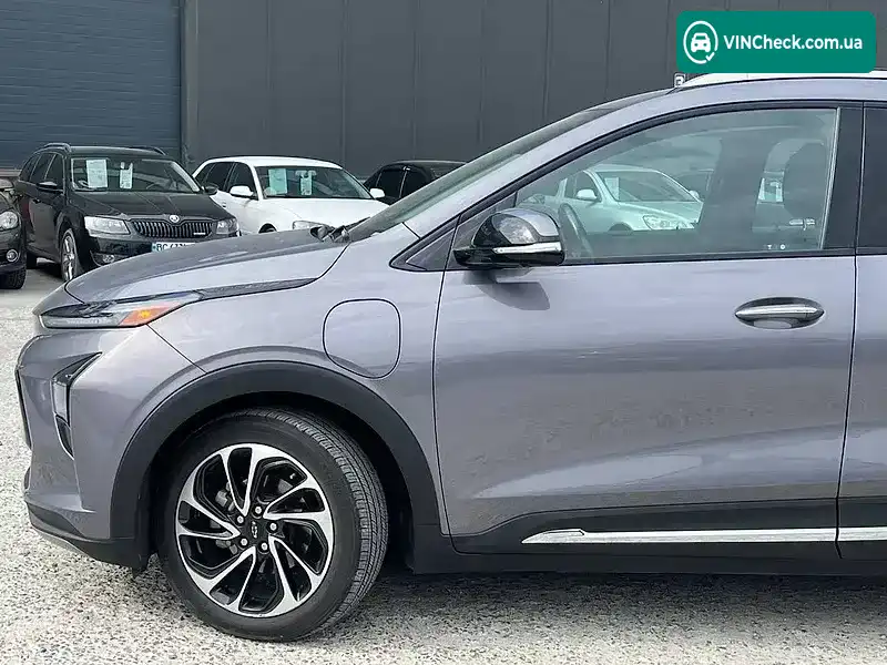 Chevrolet Bolt EUV 2021, фото з оголошення 2 з 21, VIN 1G1FZ6S02N4121427