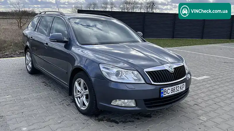 Skoda Octavia 2010, фото з оголошення 1 з 12, VIN TMBHT61Z3A2084508