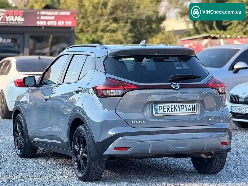 Nissan Kicks 2021, фото з оголошення 2 з 18, VIN 3N1CP5DV1ML511711