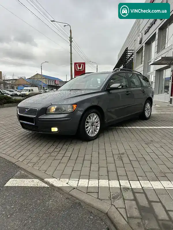 Volvo V50 2004, фото з оголошення 2 з 21, VIN YV1MW753152053009