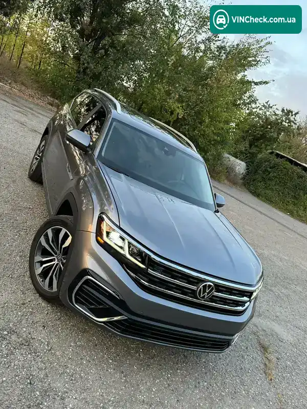 Volkswagen Atlas 2021, фото з оголошення 1 з 20, VIN 1V2CR2CA4MC578978