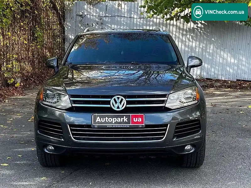 Volkswagen Touareg 2012, фото з оголошення 2 з 20, VIN WVGEP9BP6DD000904