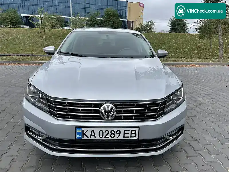 Volkswagen Passat 2018, фото з оголошення 1 з 20, VIN 1VWBA7A39JC034099