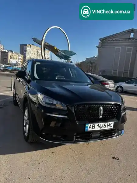 Lincoln Corsair 2020, фото з оголошення 2 з 20, VIN 5LMCJ1D97LUL22097