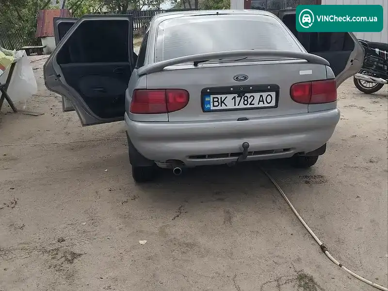 Ford Escort 1997, фото з оголошення 1 з 9, VIN WF0AXXGCAAVR79308