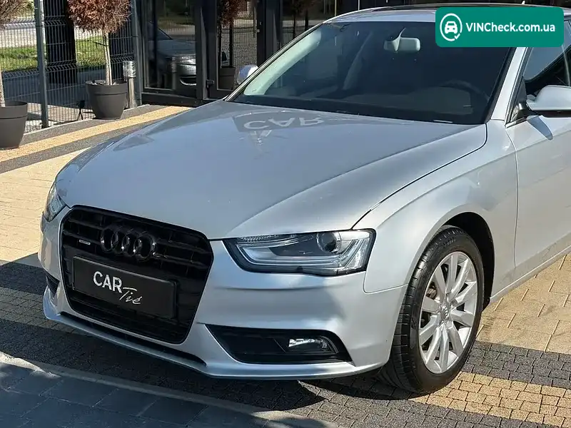 Audi A4 2013, фото з оголошення 2 з 20, VIN WAUBFAFL6DN038353