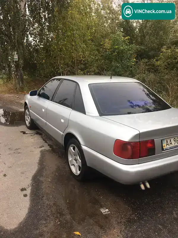 Audi A6 1995, фото з оголошення 2 з 11, VIN WAUZZZ4AZTN020121