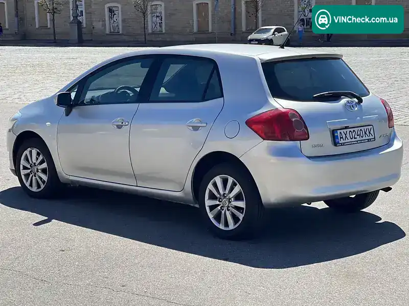 Toyota Auris 2007, фото з оголошення 2 з 12, VIN NMTKV56E70R017867
