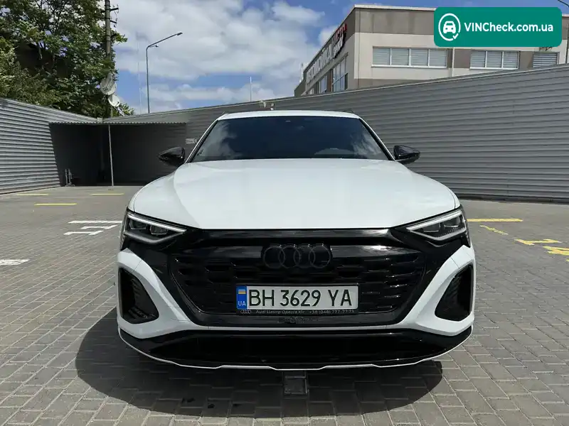 Audi Q8 e-tron 2024, фото з оголошення 2 з 20, VIN WAUZZZGE1RB057728
