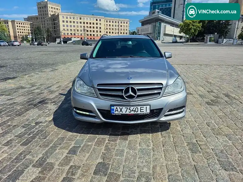 Mercedes-Benz C-Class 2011, фото з оголошення 1 з 20, VIN WDD2042011F687008