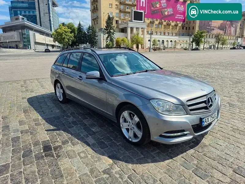 Mercedes-Benz C-Class 2011, фото з оголошення 2 з 20, VIN WDD2042011F687008