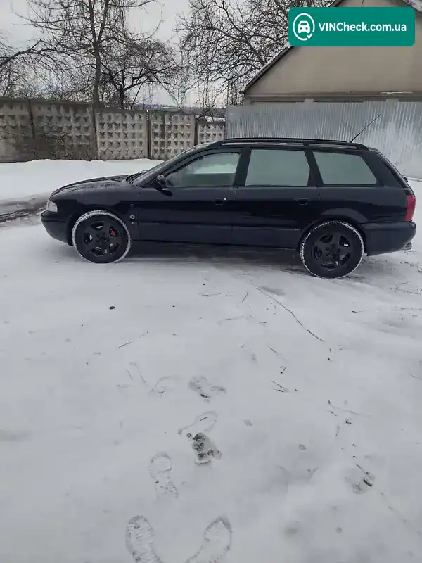 Audi A4 1996, фото з оголошення 1 з 14, VIN WAUZZZ81ZBA025598