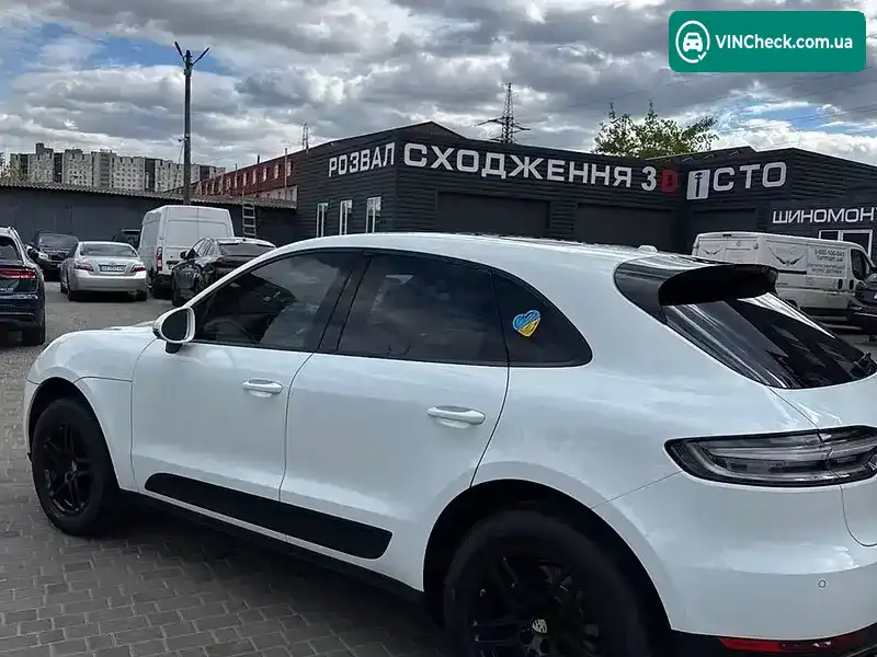 Porsche Macan 2018, фото з оголошення 2 з 17, VIN WP1AA2A5XJLB22788