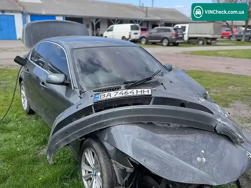 BMW 5 Series 2006, фото з оголошення 2 з 20, VIN WBANF31080CC99806
