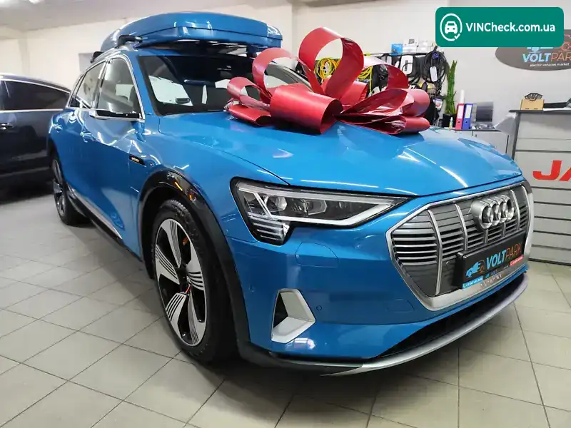 Audi e-tron 2019, фото з оголошення 2 з 20, VIN WAUZZZGE9KB002028