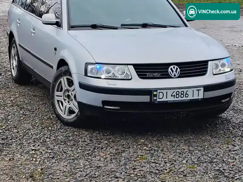 Volkswagen Passat 1999, фото з оголошення 2 з 12, VIN WVWZZZ3BZYE208718