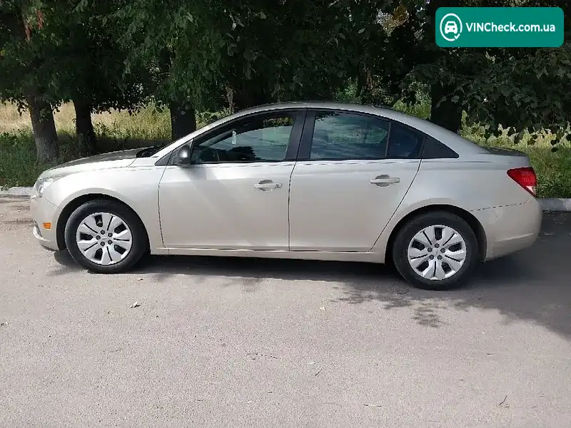 Chevrolet Cruze 2013, фото з оголошення 1 з 7, VIN 1G1PB5SG9D7317572
