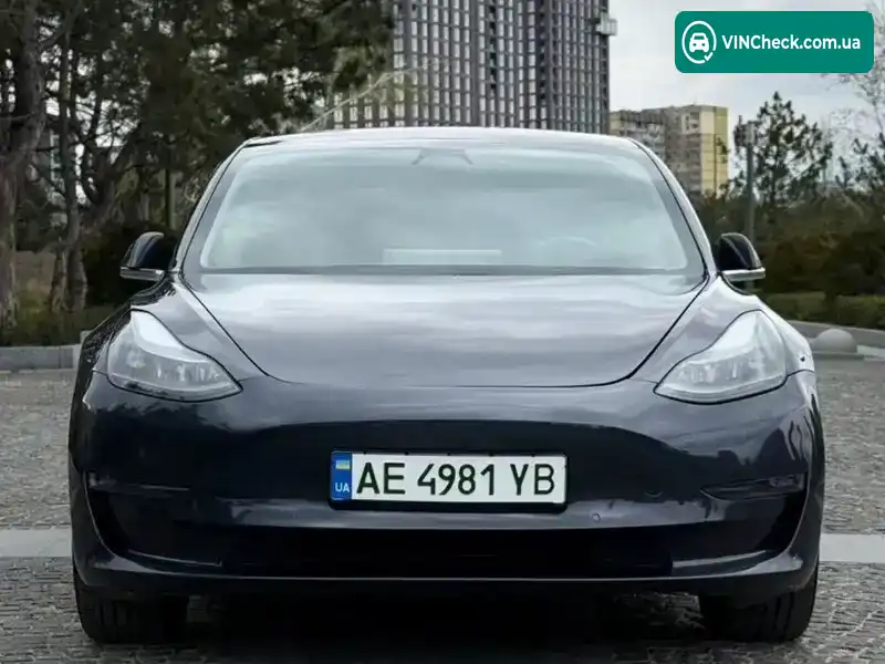 Tesla Model 3 2018, фото з оголошення 1 з 18, VIN 5YJ3E1EB3JF114382
