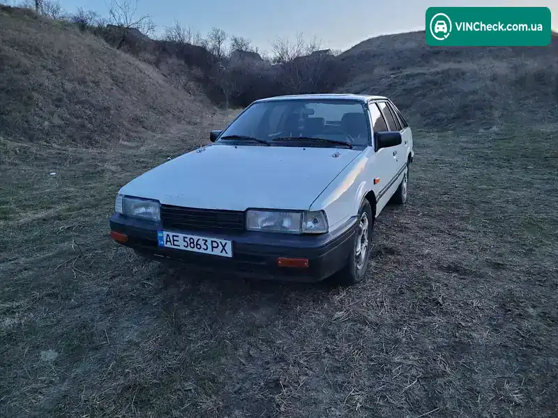 Mazda 626 1987, фото з оголошення 2 з 20, VIN JMZGC146201812834