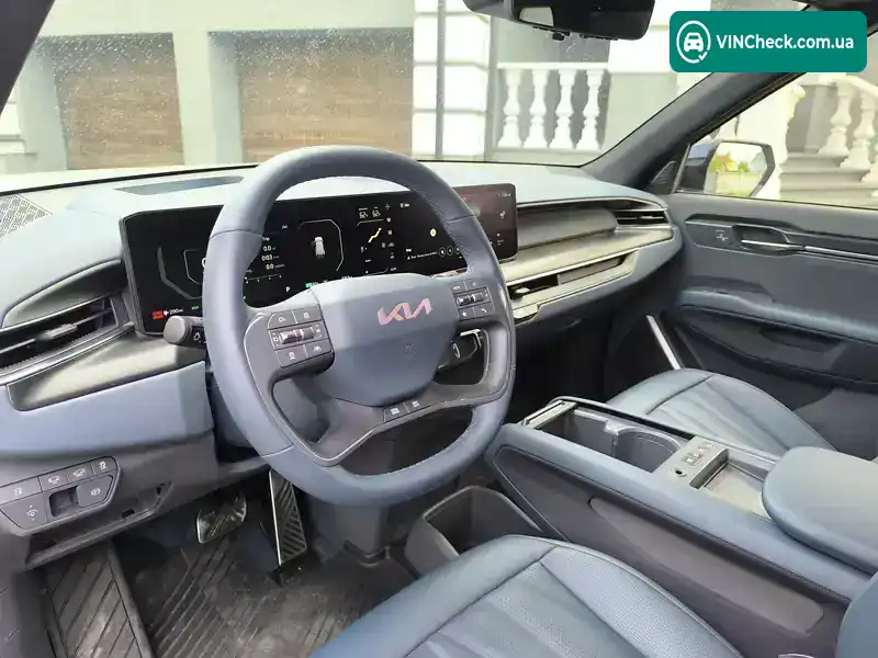 Kia EV9 2023, фото з оголошення 1 з 21, VIN KNDAEFS53R6019699