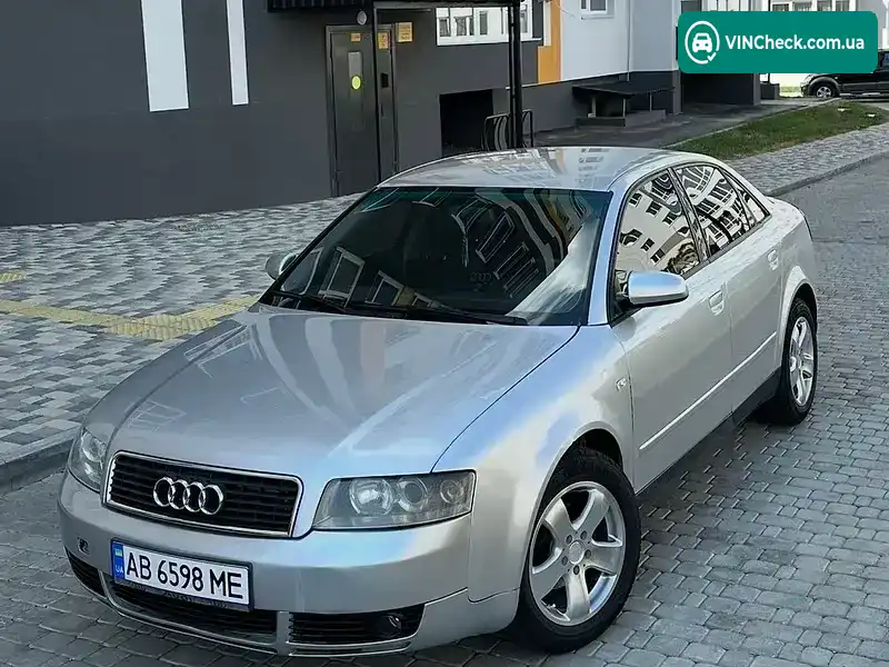 Audi A4 2003, фото з оголошення 1 з 15, VIN WAUZZZ8E83A243231
