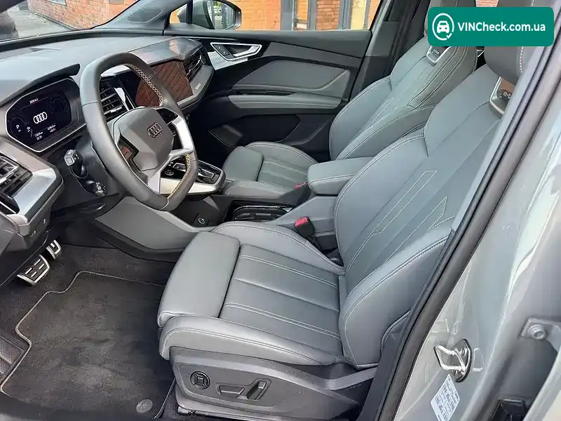 Audi Q4 e-tron 2023, фото з оголошення 2 з 15, VIN LFVVB9G3XP5236388