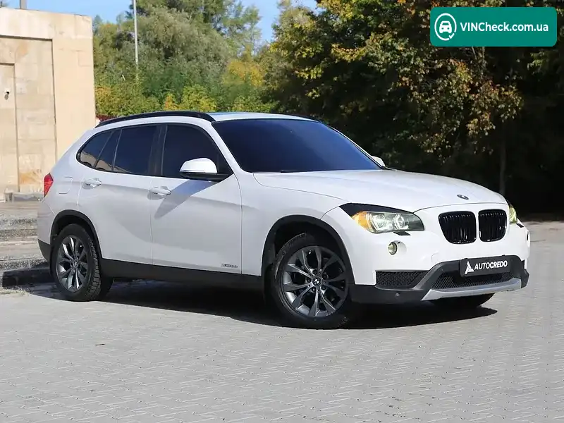 BMW X1 2013, фото з оголошення 1 з 20, VIN WBAVL1C57EVR94938