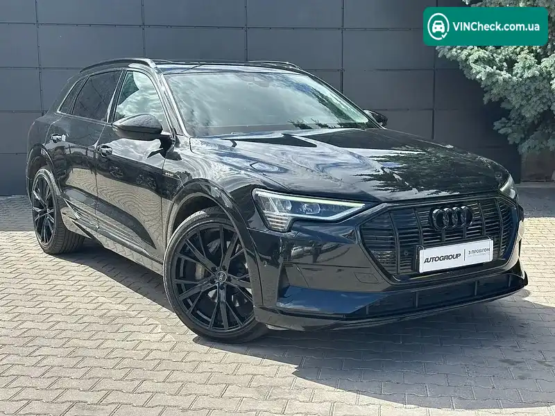 Audi e-tron 2020, фото з оголошення 2 з 20, VIN WAUZZZGE9LB015040