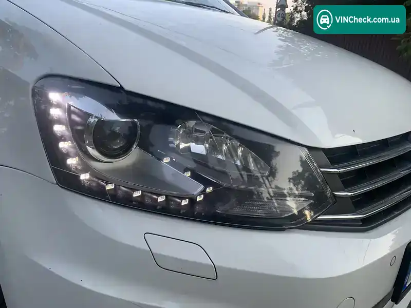 Volkswagen Polo 2016, фото з оголошення 1 з 14, VIN XW8ZZZ61ZGG044129