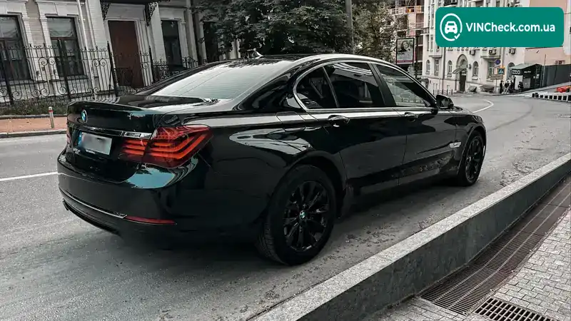 BMW 7 Series 2014, фото з оголошення 2 з 9, VIN WBAYC41060DZ77293