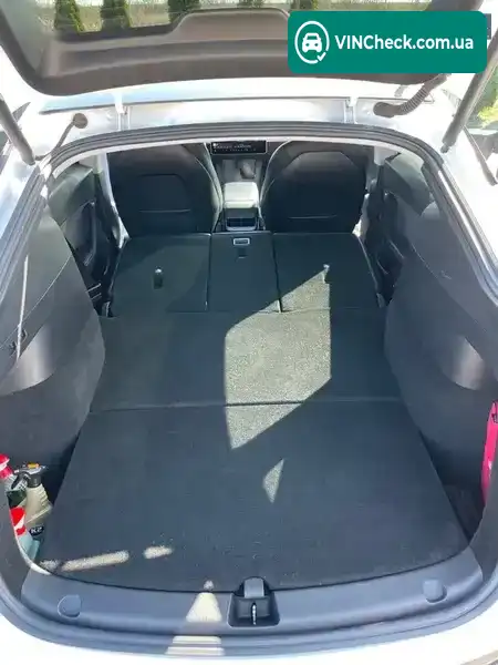 Tesla Model Y 2021, фото з оголошення 1 з 21, VIN 5YJYGDEE2MF261874