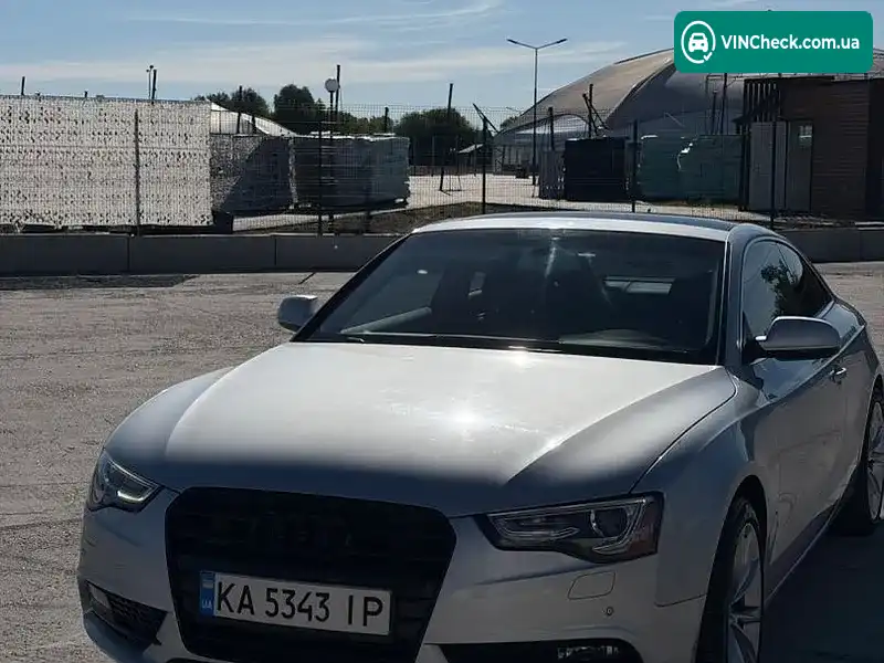 Audi A5 2012, фото з оголошення 2 з 20, VIN WAULFAFR0DA001315