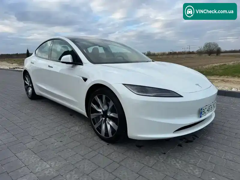 Tesla Model 3 2024, фото з оголошення 2 з 12, VIN 5YJ3E1EA6RF822676
