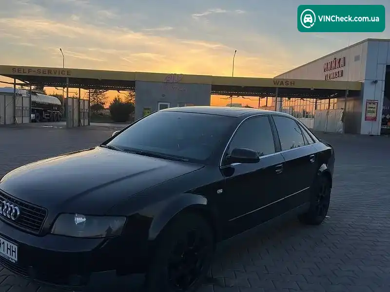 Audi A4 2003, фото з оголошення 2 з 13, VIN WAULT68E13A265495