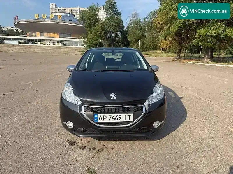 Peugeot 208 2013, фото з оголошення 2 з 20, VIN VF3CC8HR0DT113659